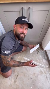 5.1M views · 35K reactions | How To Install Skirting Awkward Corners #homeimprovement #How #howto #doityourself #skirt #reels Db builders Sussex LTD | The Home Improvements Channel Uk | Facebook