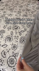 5.3K views · 11K reactions | Did you know how easy it is to fold fitted sheets? 勞 #momhacks #momtips #tiredmom #MomsofTikTok #tipsandtricks #viral #fyp #useful #firsttimemom | Best Snuggler | Facebook
