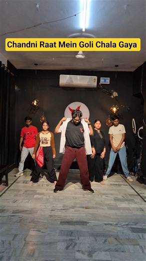 Chandni Raat Mein Goli Chala Gaya 🔥 Haryanvi Viral Dance | VDA Crew Meerut | Trending Dance #Short
