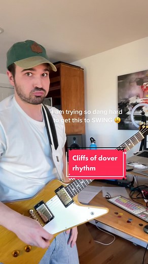 Playing 'Cliffs of Dover' on a Strat: Guitar Tutorial