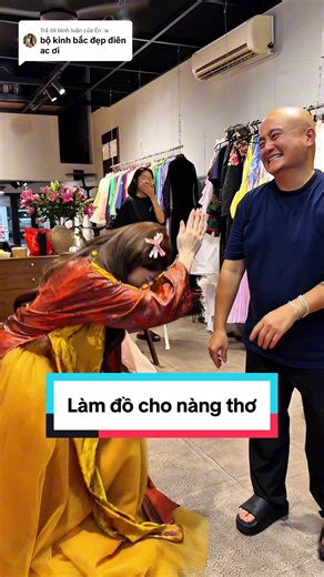 Trả lời @Én 🍬 Gấp rút làm đồ cho nàng thơ … #c#caominhtienh#hoàminzyf#fashiond#designervietnam