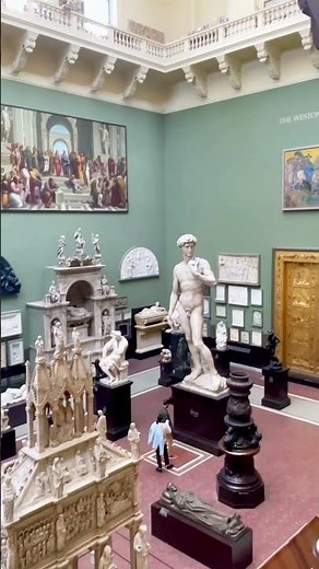 Victoria and Albert Museum Tour