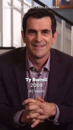 33K views · 115 reactions | The Modern Family cast from season 1 to now! #modernfamily #sofiavergara #sarahhyland #arielwinter #modernfamilycast #juliebowen #edoneill #jessetylerferguson #tyburrell #ericstonestreet #modernfamilytv #modernfamilyshow #modernfamilyfans #nolangould #ricorodriguez #hollywood #hollywoodnews #celebritynews #hollywoodupdates #celebrityupdates | MEAWW | Facebook