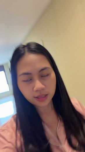 Nina Iskandar Unboxing Paket Tumbex - Banyak Banget!