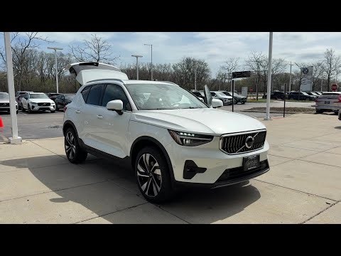 2023 Volvo XC40 Ultimate Bright Theme Highland Park, Evanston, Deerfield, Lake Forest, Winnetka, IL