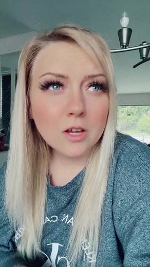 What is fear of abandonment in borderline personality disorder #bpdawareness #fearofabandonment #borderlinepersonalitydisorder do we want a part 2? Theres so many behaviours that can manifest through fear of abandonment ✨ This is a safe place & judgement free zone for people with bpd to relate, become self aware, recognize traits, or behaviours, and learn coping skills ✨ ‼️Therapy is a privilege, it’s costly and can be hard to find, if I can help give tips & tricks as someone whose now in remiss