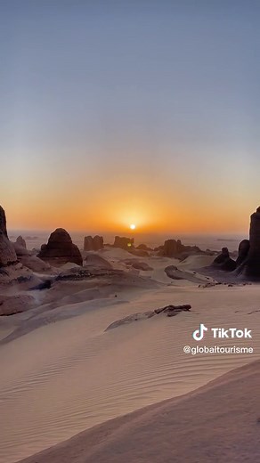 TINAKACHAKER , ALGERIE 🇩🇿#tourisme #algeria🇩🇿 #taghit #tourismealgeria ##moment #desertsafari #moment #amazing