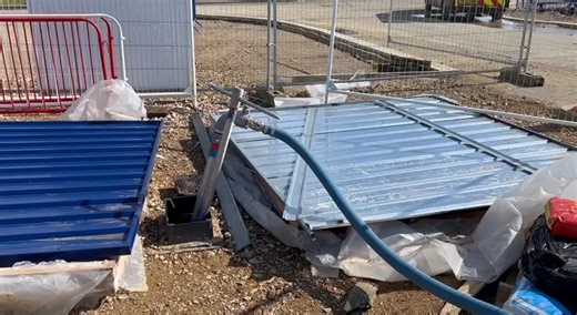 De-chlorination!! When commissioning mains removing the chlorine is extremely important, as high volumes of chlorinated water can be dangerous to the environment. There are a number of options to do this and many use crystals. However, crystals can dissolve quickly and can provide create excess of sodium thiosulphate into the environment. As such we utilise liquid sodium thiosulphate and our proportional dosing unit to accurately dose enough thiosulphate to remove the chlorine and make it safe w