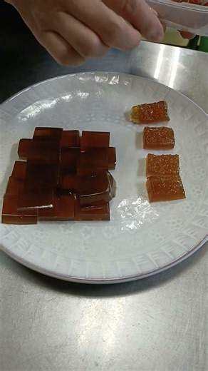 端材で作った甘味は、お話し会（第三月曜日と何もない金曜日の15時）でも振る舞い中 端材の女王蓮見香淳