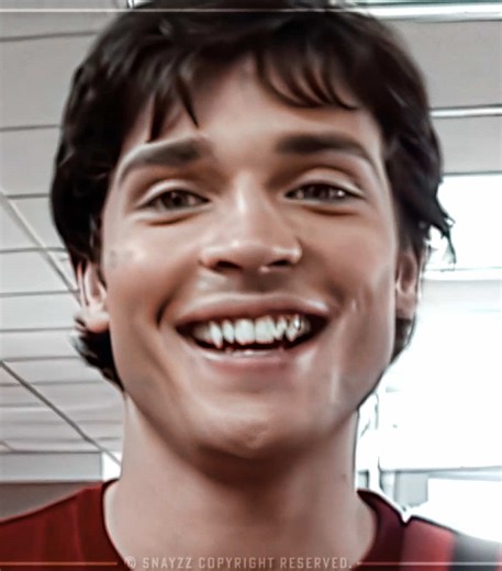 Tom Welling's Best Clark Kent and Superman Moments