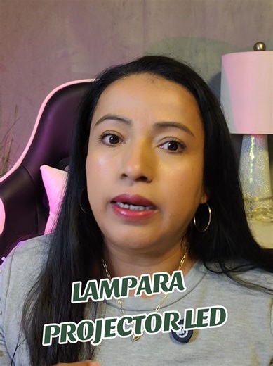 Luz led para mejorar tus videos Lámpara projector de luz . #lampprojector #luzled #mejorariluminacion #starterpicks #susy503