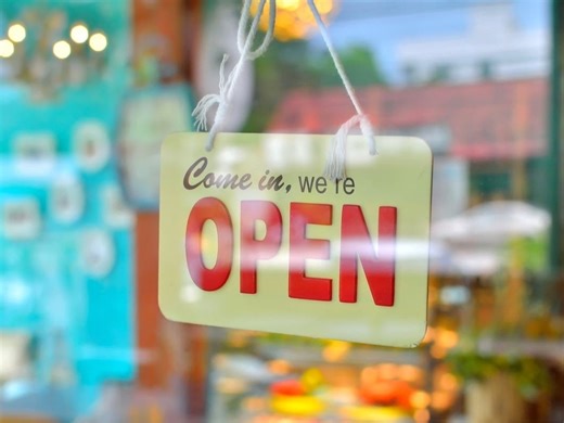 New Restaurant Serves Central Texas BBQ At This MA Mall