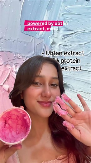 Same Hand Not Same Glow Hey Teen Glow Up Scrub 2 in 1 Body Scrub Wash for Teen Skin