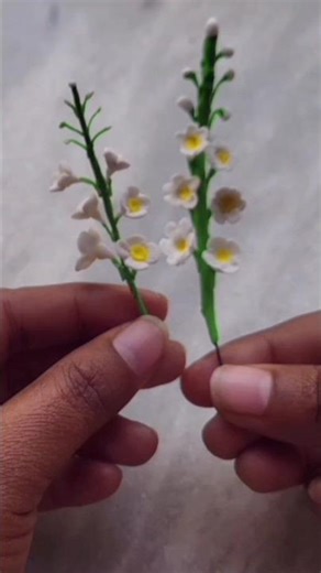 DIY Miniature Flowers|DIY How To Make Polymer Clay Miniature Flowers💡 #diy #craft #flowers #shorts