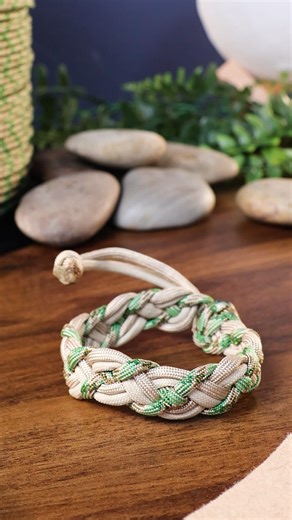 Foundling 550 Paracord Bracelet ⭐️