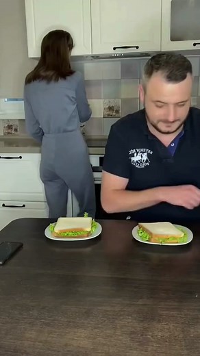 Beautiful woman saw it😂#fyp #foryou #beautiful woman