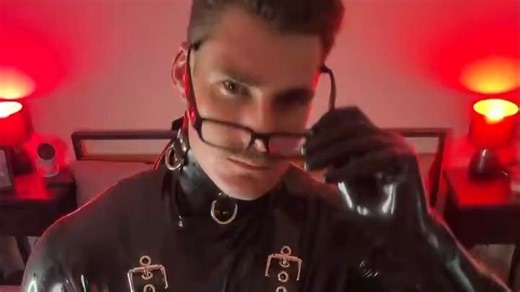 I LOVE BEING IN RUBBER