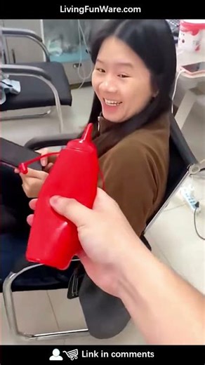 Prank Surprise! Realistic Sauce Bottle Gag Gadget