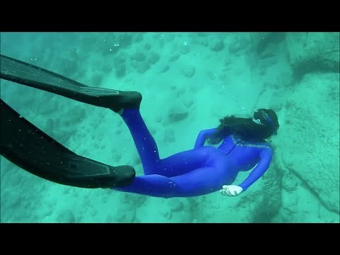Girls Snorkeling In Ocean With Freediving Fins | Freediving Vol. 3