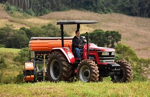 Test Drive Mahindra 6075 - Revista Cultivar