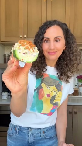 Tuna cucumber boat | An easy no-cook lunch idea