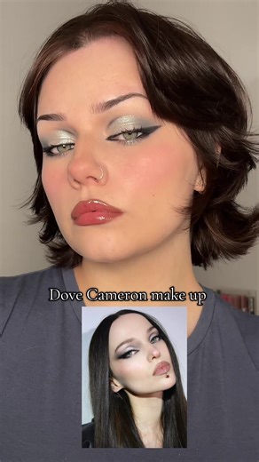 Idk why I deleted this it’s a slay! Dove Cameron make up 🤍 Products: @samplr 04 undone palette @MaybellineUK tattoo liner onyx black @NARS Cosmetics total seduction eyeshadow stick enigmatic @Maybelline NY sky high mascara very black @maccosmetics lip liner greige @YSL Beauty love shine plumping lip oil 04