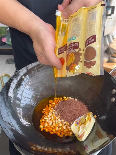 Delicious Chocolate Popcorn Recipe for Home-Cooking