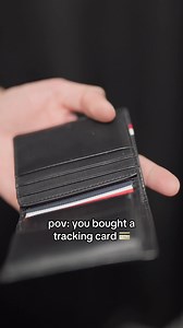 Find your SmartCard on a map or make it ring, so you never lose your wallet again 💡 #keysmart #smartcard #minimalism #tacker #amazonfinds #technews #LifeHack #essentials #viralproducts #asmr | KeySmart