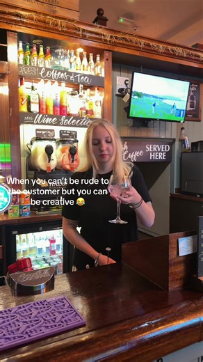 Barmaid Comebacks: Creative, Funny Ways to Stay Polite with Customers