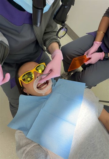 Chipped Tooth Repair with Composite Bonding