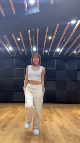 波ダンス by FAKY Akina | Summer Dive Dance Video