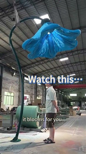 This is our smart interactive flower lamp 🌸