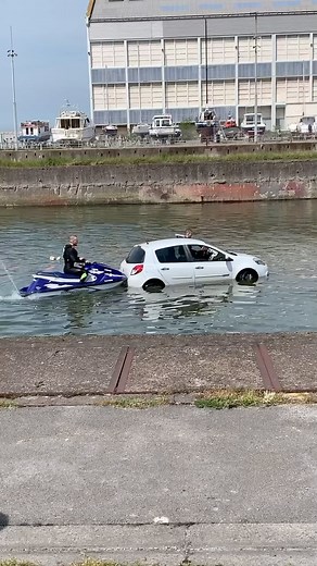 Jetski knights in shining life vests save car from an impromptu swim lesson! … #jetski #jetskiforsale #seadoojetski #jetskinearme #fishingjetski #yamahajetski #seadoojetskiforsale #jetskisforsalenearme #usedjetskiforsale #atv #atvforsale #sidebysideatv #utvforsale #sidebysideforsale #4wheeler #fourwheelers #4wheelersforsale #atvdealersnearme #kidsatvquadsforsale #utvforsalenearme #2strokemechanicnearme #JetskirepairshopinRialto #Jetskimaintenanceandservice #jetboatrepairnearme #jetskimaintenance