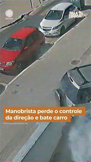Valet loses control and crashes car #shorts #falabrasil