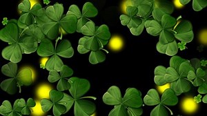clip-1039302383-clover-fall-luck-fortune-change-background