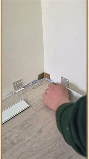 Aluminum Clip-On Skirting Board Installation | Modern Baseboard Profile Solution#buildingmaterials