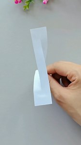 Make a fun rotating aircraft in just a few steps #Origami #handmade #howto #diy #paper | People Crafts