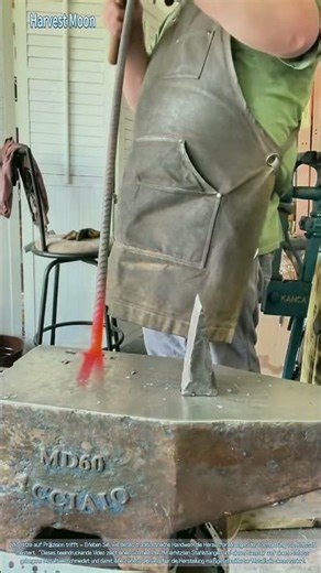 Traditionelle Metallschmiedekunst! Die Kunst des Schmiedens mit Amboss und Hammer