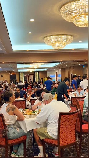 🚨 Houston’s Ultimate Dim Sum Experience 🚨 🥢 Push Cart Dim Sum Every Weekend at Fung’s Kitchen! 🥟🫖🦞 Looking for the best dim sum in Houston? Head to Fung’s Kitchen for our iconic push cart dim sum every Saturday & Sunday from 10:30 AM to 3 PM! 💯 Over 100 dim sum dishes served straight to your table – from lava buns to shu mai, cheung fun rice rolls, lotus leaf sticky rice, and our signature roasted pork hock. 🆕 New Alert: Add our Lobster Mountain 🦞 to any dim sum order for the ultimate f