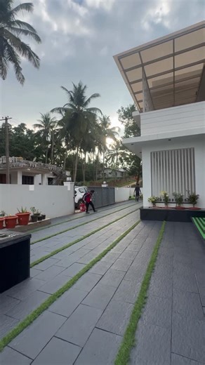 ROYAL LUXURY INTERLOCK PAVER on Instagram: "GARDEN PAVERS |#pavers #bedra #construction #interlock #udupi"