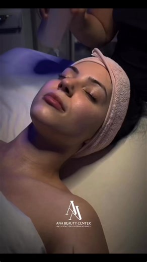 🌼🌼🌼 Reach true relaxation – with the therapeutic massage treatment at ANA.After long, stressful days, let ANA’s skilled hands soothe every aching muscle and awaken the positive energy within you.✅ Expert deep-tissue therapy techniques✅ Promotes blood circulation – relieves pain – improves sleep✅ Quiet space, calming essential oils – a full sensory experienceJust one session – and your whole body feels renewed! #therapeuticmassage #relaxationtherapy #deeprelief #massagedubai #stressreliefmassa