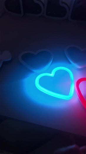 led light#elamorestaenelcarrito #luzled #ReyesMagosEnTikTokShop #heartlight #tiktokshop