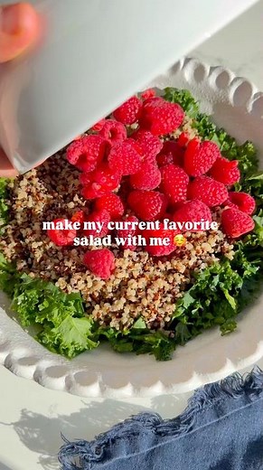 Kale quinoa salad