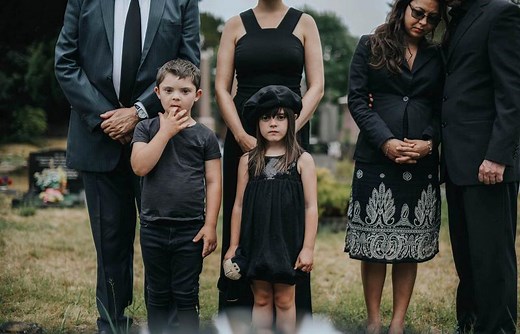 Guide to Planning a Nonreligious Funeral | LoveToKnow
