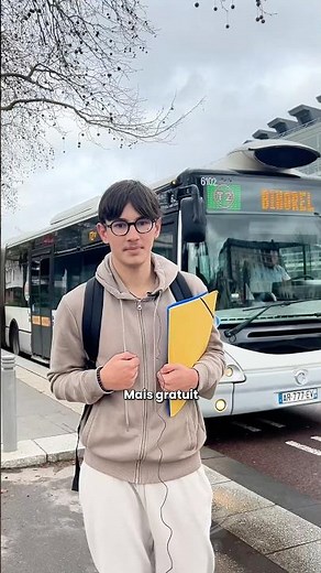 Moins de 18 ans ? Voyagez gratuitement sur le réseau Astuce !