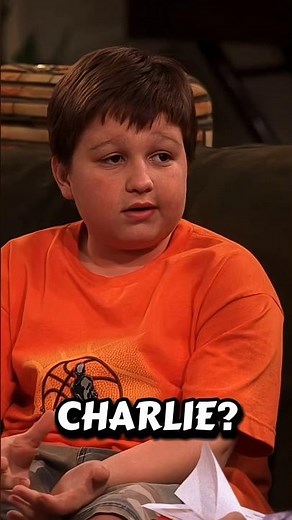 La Primera Aparición de Kandi en Two and a Half Men 😍
