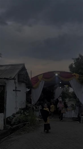 akhir tahun.😃 di tunggu tahun 2025🫨 #CapCut #pw_audio #soundsistemjombang #soundsistemjawatimur #jombang24jam