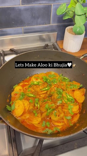 Try Aloo Ki Bhujia: A Delicious Indian Snack