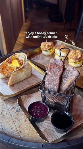 Weekend country pop brunch bring boots 90 min unlimited drinks DJ and singalongs
