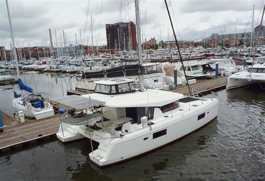 Used 2019 Lagoon 42, 21202 Baltimore - Boat Trader